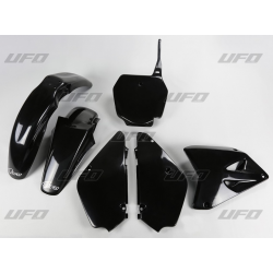UFO, sada plastů, Suzuki RM 85 '00-'21 černá barva (SU405E001)