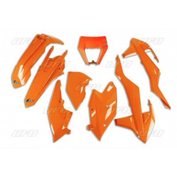 UFO, sada plastů, KTM EXC 125/150/250/300, EXC-F 250/350/450/500 '20-23, s rámečkem světla, OEM barva '22 (oranžová)
