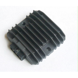 Tourmax, regulátor napětí, Kawasaki ZX 400 '87-'93, ZX 500/550 '88-'89, ZX 600 '87-'92, VN 750 '86-'93, VN 1500 '88-'92,