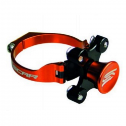 SCAR, pomocník startu (zámek vidlice), určeno pro WP KTM SX 250/450, SXF 250/450, oranžová barva