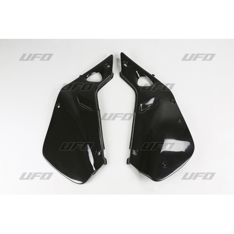 UFO, podsedlové tabulky, Honda CR 125 '98-'99, CR 250 '97-'99 černá barva