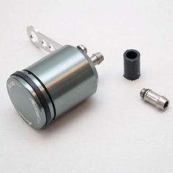 Accel, nádobka spojkové kapaliny, šedá barva